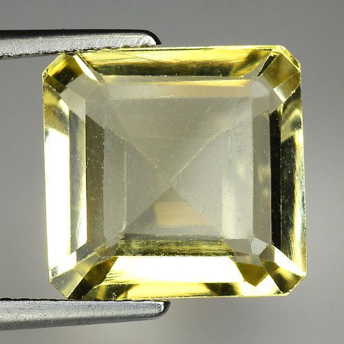 5.80Ct 100% NATURAL YELLOW SCAPOLITE VVS QUALITY (1 of 2)