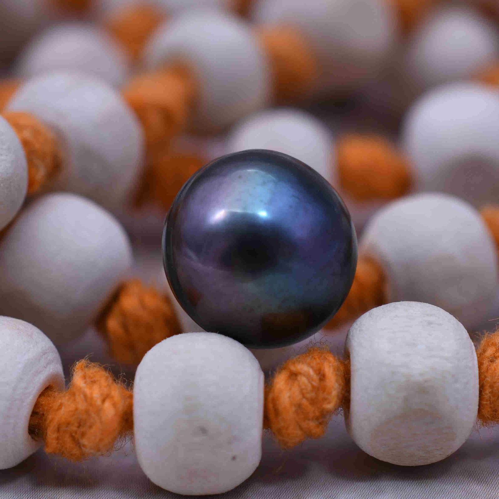 7.60 Ct Faceted Certified Indonesian Pearl Gemstone (1 of 2)