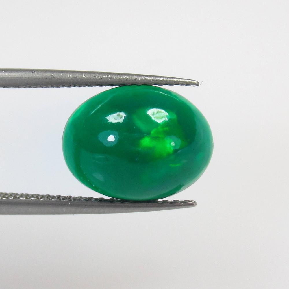 2.78 Ct Natural Ethiopian Green Fire Opal Oval Cab: No Reserve! Title: 2.78 Ct Natural Ethiopian Green Fire Opal Oval Cab Stone Clarity: Translucent Gemstones: Natural Black Opal Carat Weights: 2.78 Size/Dimensions: 12.00 x 9.20 x 5.70 mm Additional In