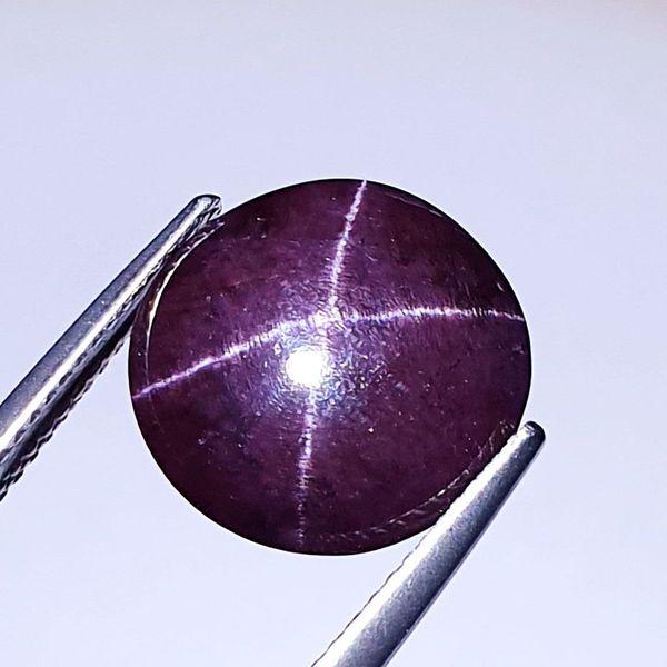 14.24 ct Natural Four Ray Star Garnet (1 of 4)