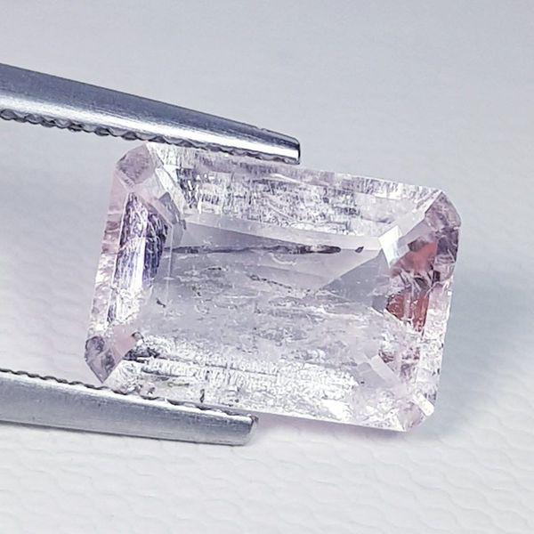 Natural Rose Quartz Octagon Cut 3.30 ct: No Reserve! Title: Natural Rose Quartz Octagon Cut 3.30 ct Color/Clarity: VS Gemstones: Loosegemstone Carat Weights: 3.3 Size/Dimensions: 10.00 x 7.80 x 4.60 Additional Information: Octagon - Brazil S