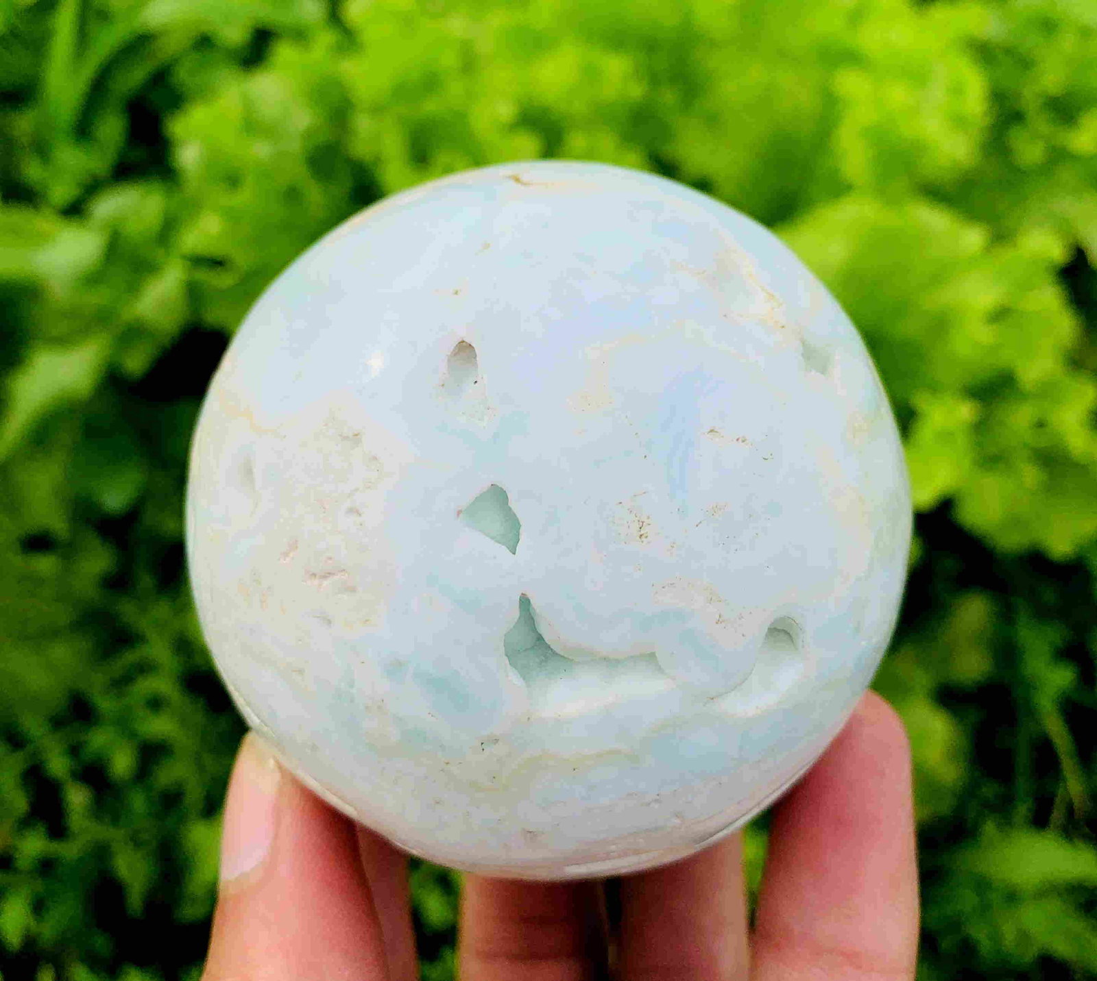 444 Gram Gorgeous Natural Caribbean Calcite Sphere: Title: 444 Gram Gorgeous Natural Caribbean Calcite Sphere Treatment: Natural Total Weights: 444 Gram Size/Dimensions: 65 mm Origin: Pakistan Reserve: $35.00 Shipping: Domestic: Flat-rate of $25.00