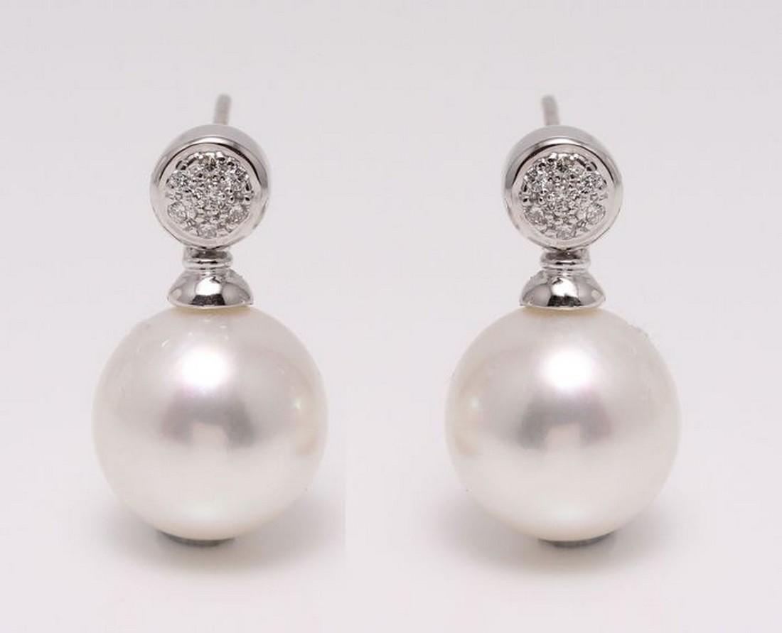 18 kt. White Gold - 10x11mm Round South Sea Pearls - (1 of 7)