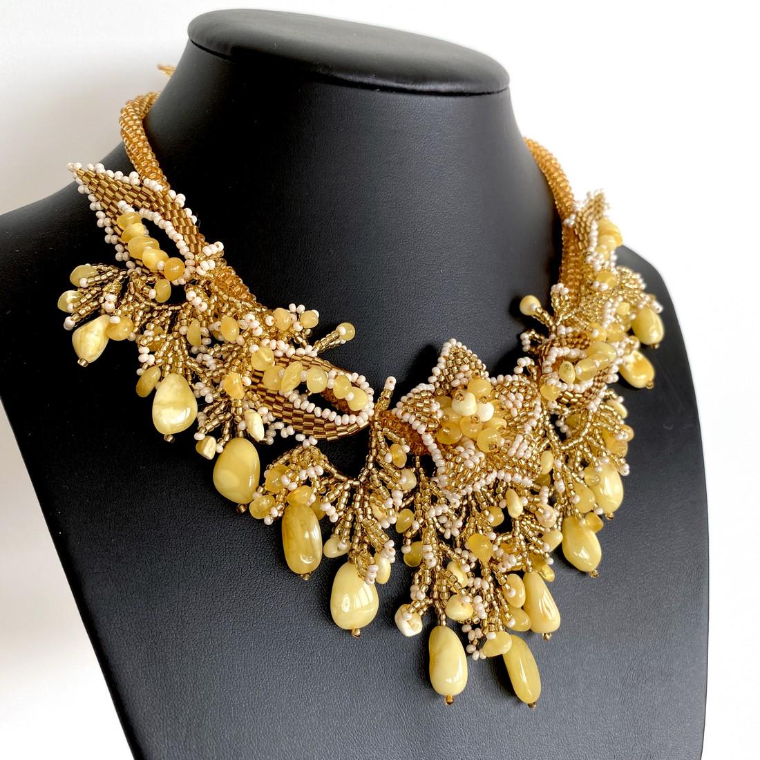 Astonishing Amber Floral Necklace made from leaf like (1 of 8)
