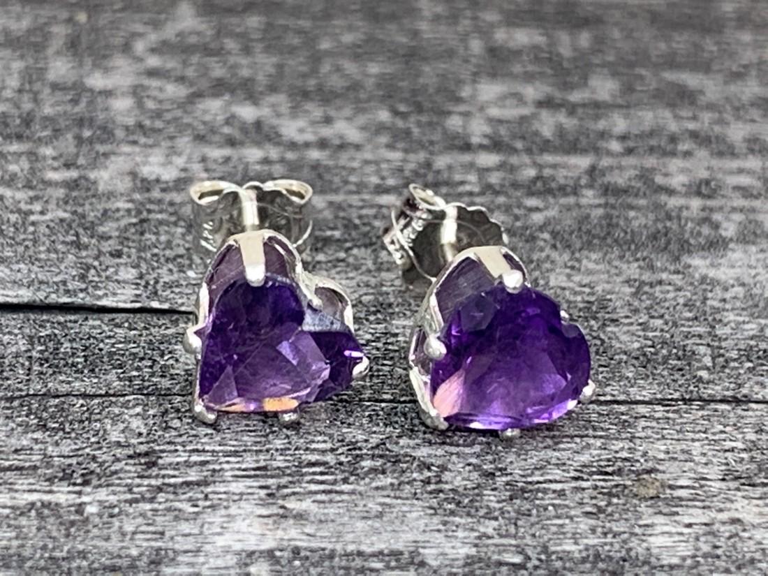 Amethyst Natural Gemstone .925 Sterling Heart Shaped (1 of 2)