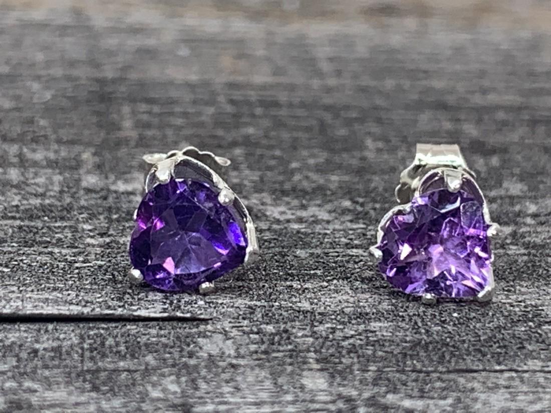 Amethyst Natural Gemstone .925 Sterling Heart Shaped (1 of 2)