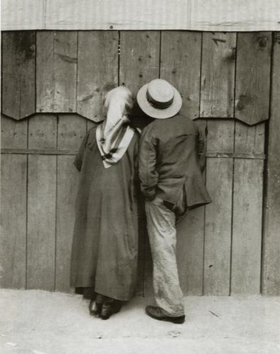 ANDRE KERTESZ - Circus, Budapest, 1920 (1 of 1)