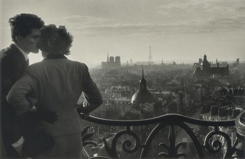 WILLY RONIS - Lovers On The Bastille, 1957 (1 of 1)