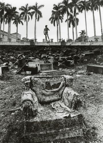 JERRY UELSMANN - Untitled, 1985 (1 of 1)