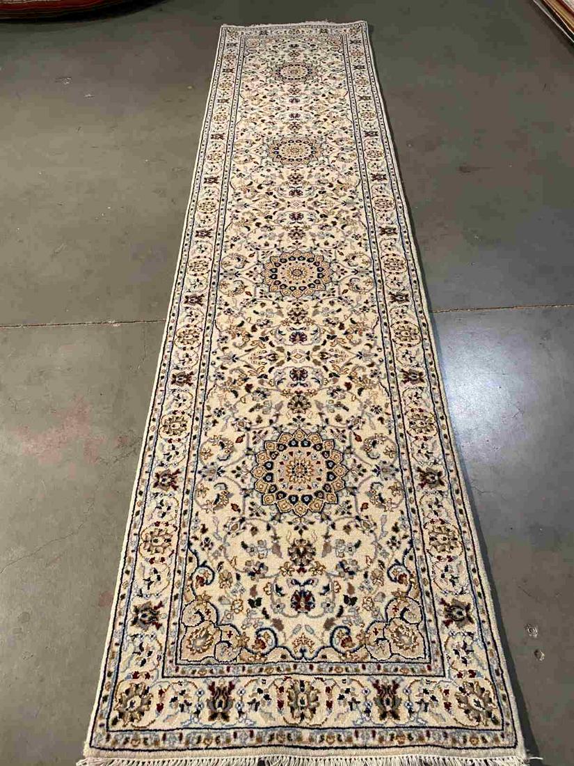 STUNNING SILK &WOOL RUNNER 2.6x10.5 (1 of 9)