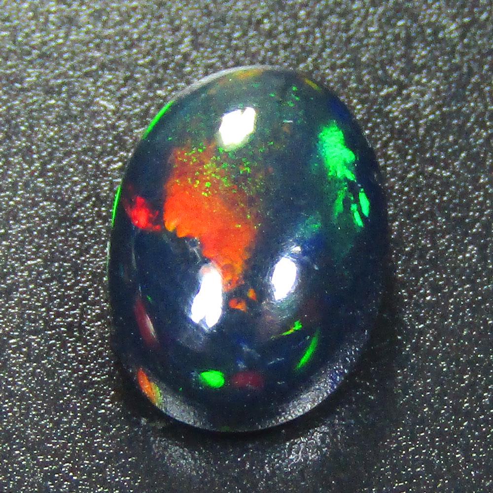 1.85 Cts Extraordinary Luster Natural Multi color Black (1 of 2)