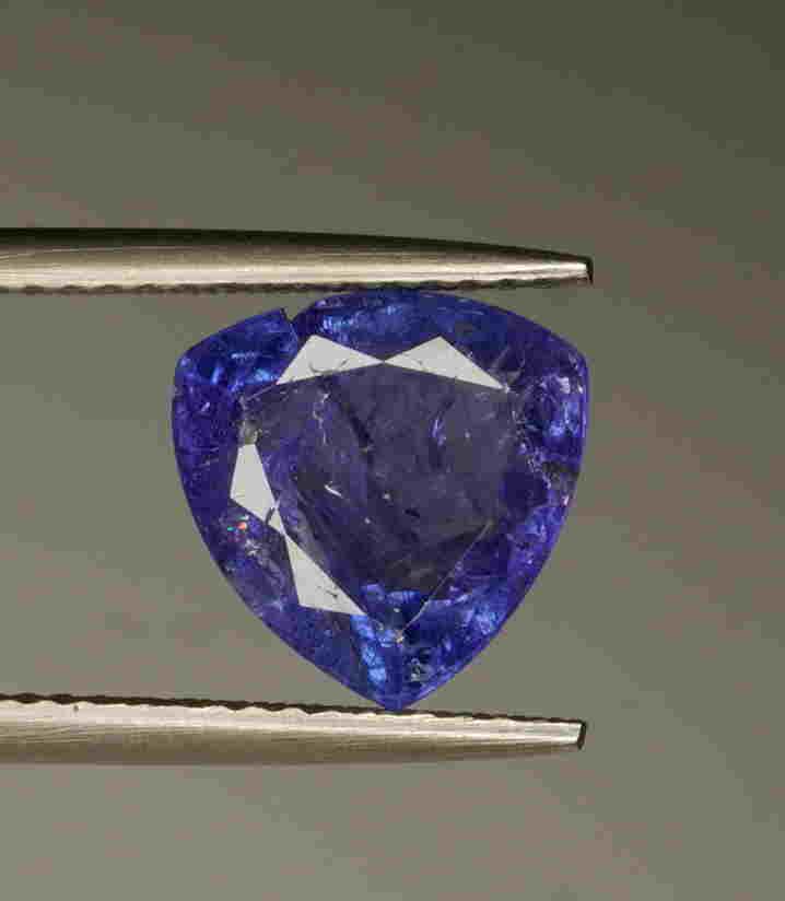 No Reserve 3.06 Carat Tanzanite (1 of 2)