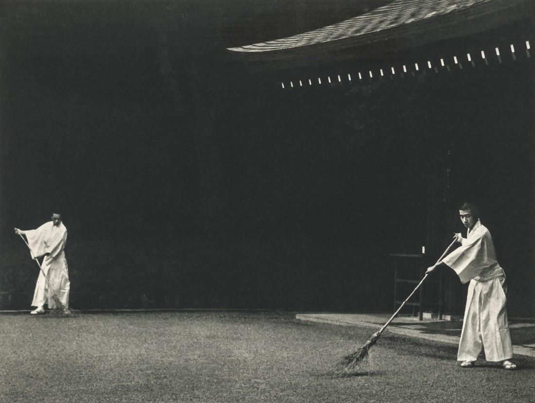 ANDRE KERTESZ - Meiji Shrine, Tokyo, 1968 (1 of 1)