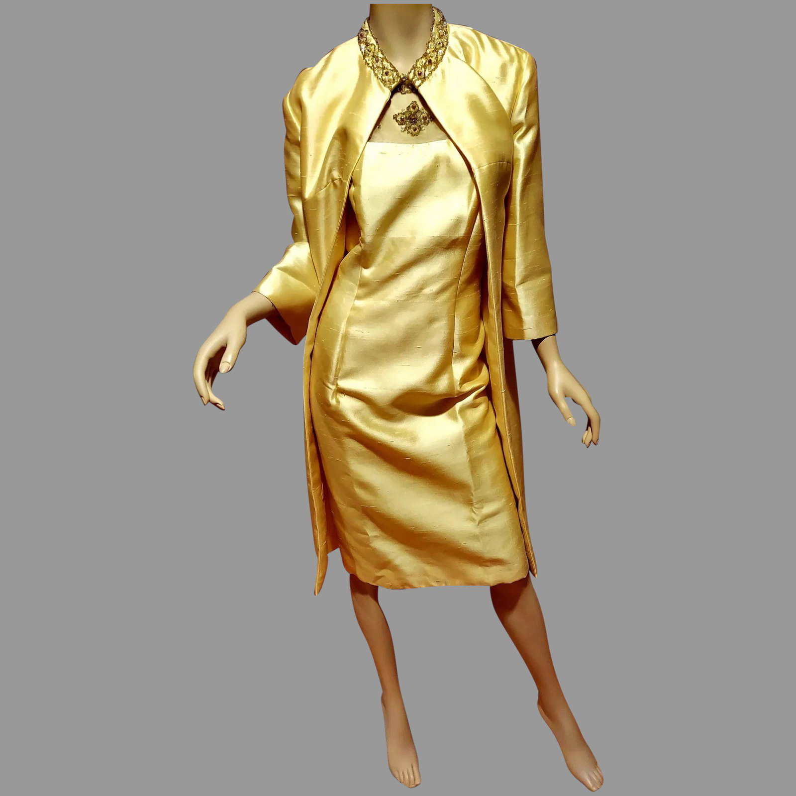 Vtg 1950's Couture Opera Silk Shantung Embellished: Gorgeous made to Order Couture shantung Ensemble with Opera Coat and dress. Embellished at neckline and top bodice with hand beading. In very good vintage condition. Back metal zipper. all lined Size 