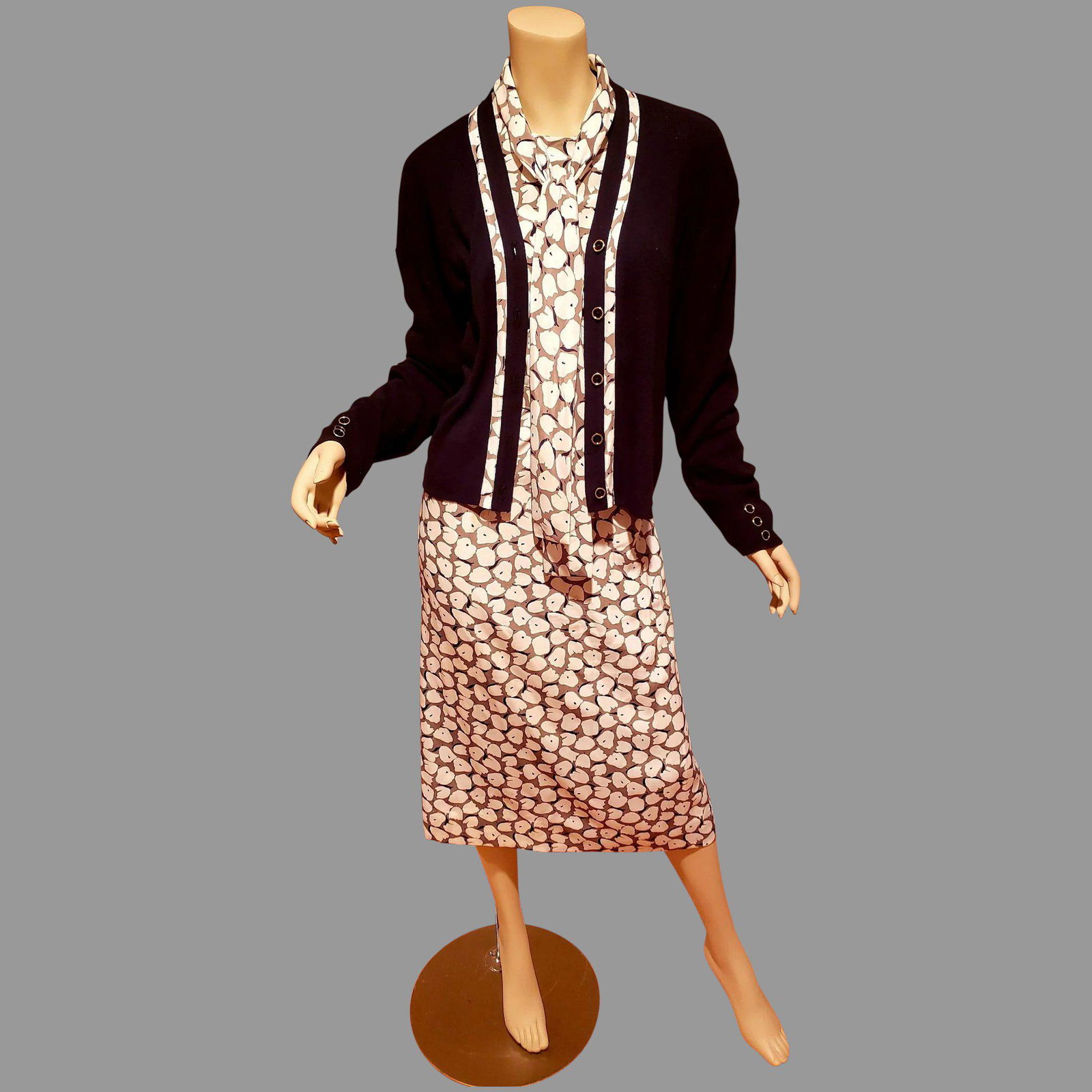 Vtg Jamison Boutique dress and sweater jacket ensemble: Great ensemble by Jamison Boutique wiggle dress front tie and belt,with a sweater jacket button front. Truly beautiful and a large size of 20. In very good vintage condition but will need a refresh cl