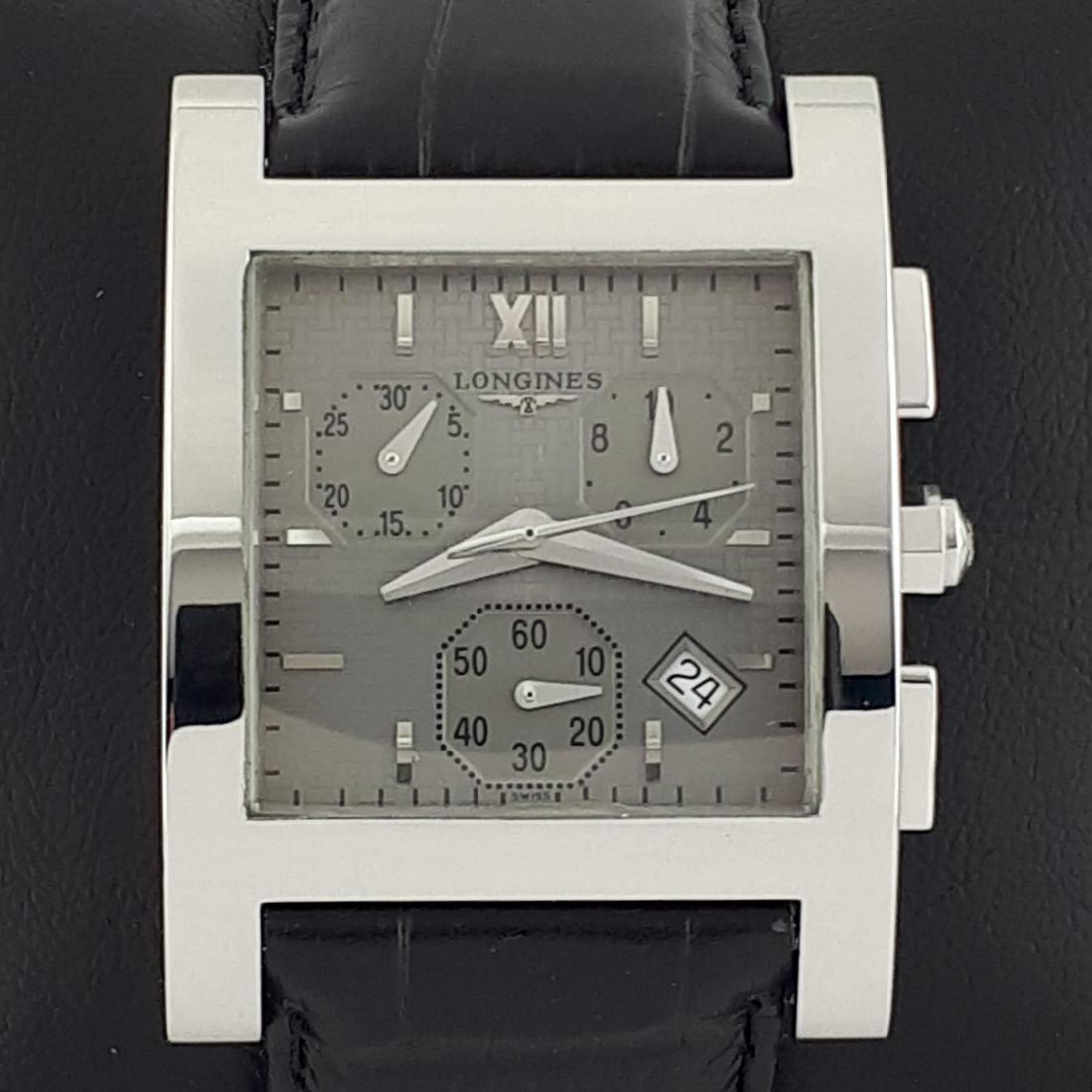 Longines - Dolce Vita Chronograph - Ref: L5.668.4 - Men: Brand:LonginesModel:Dolce Vita ChronographReference Number: Ref: L5.668.4Gender:MenPeriod:2011-presentMovement:QuartzCase material:SteelType:Chronograph wristwatchShipped Insured:YesCondition:In worki