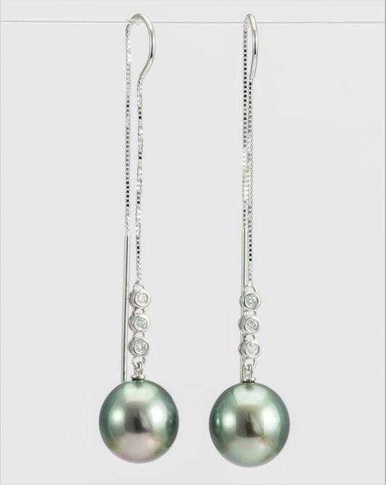 10x11mm Peacock Tahitian Pearl Drops - 14 kt. White: Title: 10x11mm Peacock Tahitian Pearl Drops - 14 kt. White gold - Earrings - 0.07 ct Description: A pair of elegant white gold and diamond earrings featuring a beautiful pair of peacock green Tahitian