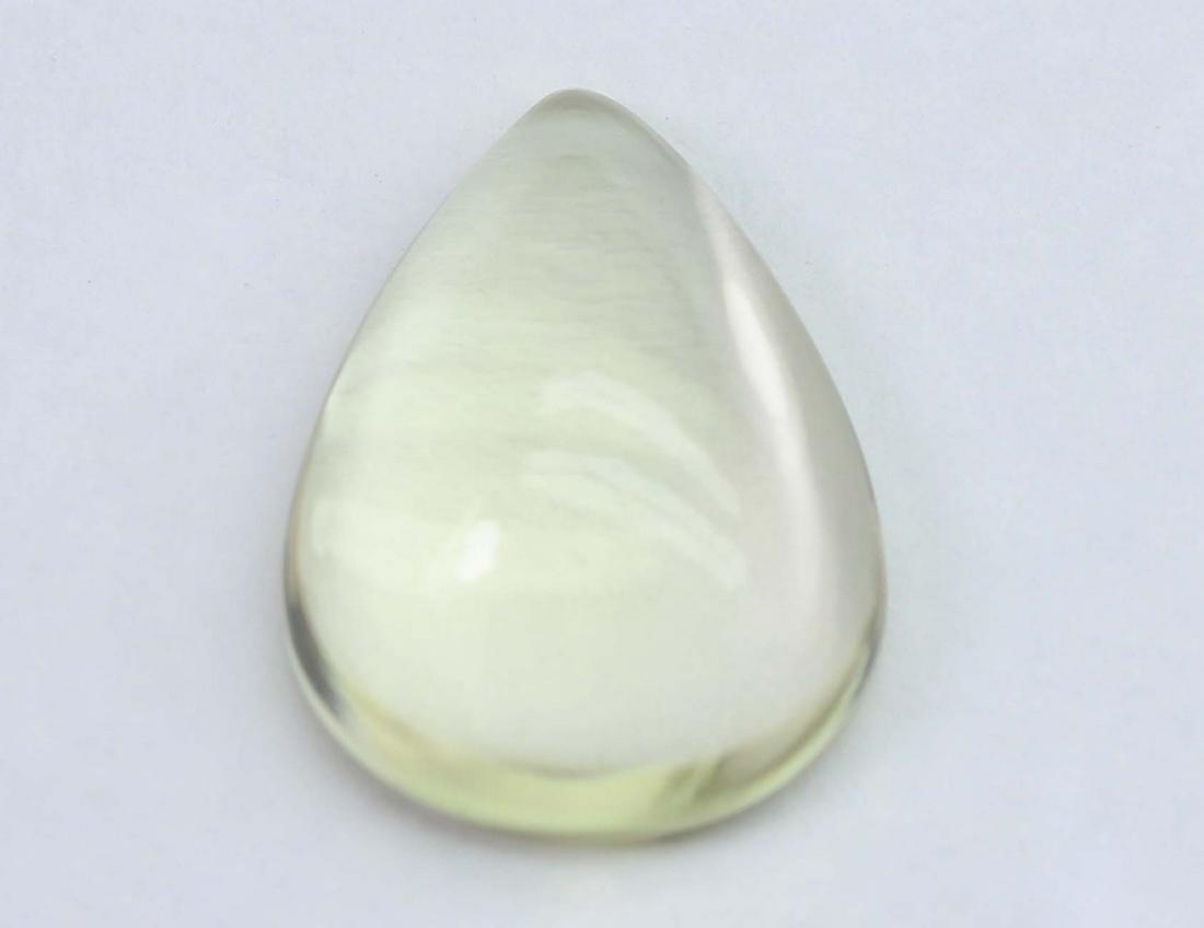 5.84 Cts Natural Lemon Quartz: No Reserve! Title: 5.84 Cts Natural Lemon Quartz Additional Information: Gemstone : Natural Amethyst Origin: Brazil Weight: 6.68 carats Dimensions: 14.3x9.7x7.1 mmShape/Cut: Oval CutColour: Purple Tra