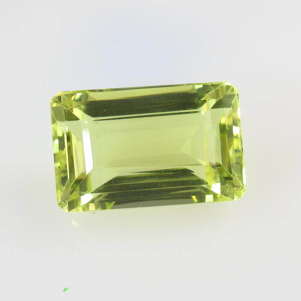 11.25 Ctw Natural Lemon Quartz Octagon Cut: No Reserve! Title: 11.25 Ctw Natural Lemon Quartz Octagon Cut Stone Clarity: VVS Gemstones: Lemon Quartz Size/Dimensions: 11.25 Carat Weights: 16.20 x 10.40 x 8.50 mm Additional Information: Good Lust