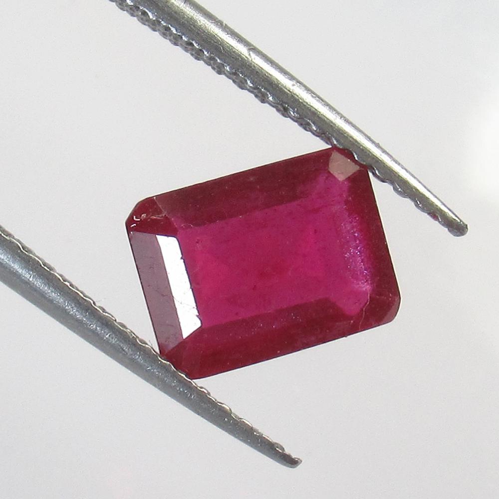 1.82 Ctw Natural Mozambique Pinkish Red Ruby Octagon (1 of 3)