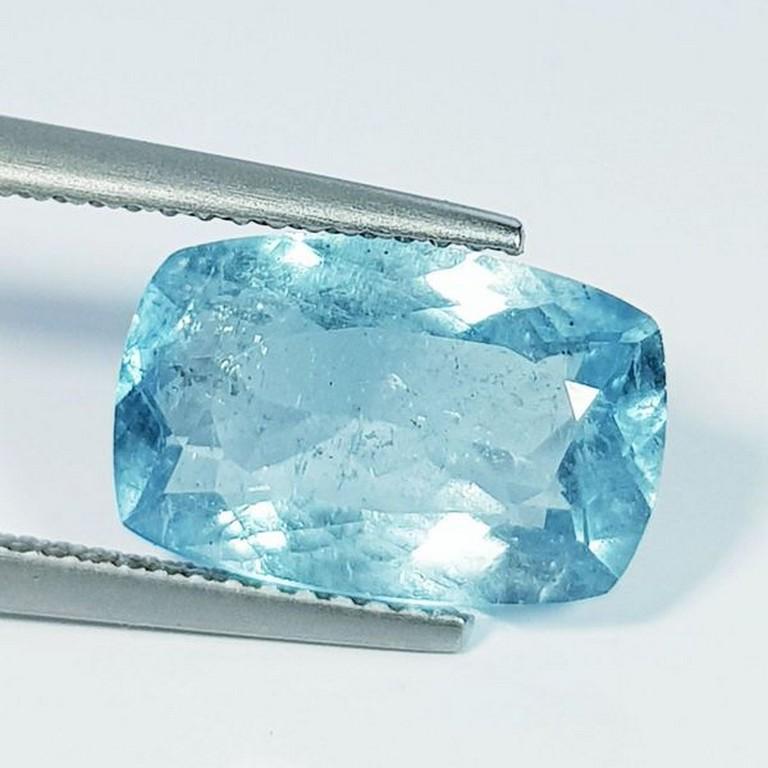 4.26Ct SantaMaria Color Amazing Rectangle Cut Natual (1 of 5)