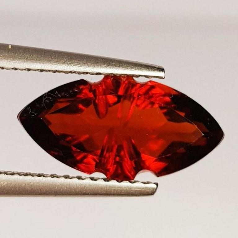 3.30 ct Natural Smoky Quartz Marquise Flower cut: No Reserve! Title: 3.30 ct Natural Smoky Quartz Marquise Flower cut Color/Clarity: IF - VVS Gemstones: Loosegemstone Carat Weights: 3.3 Size/Dimensions: 14.00 x 7.00 x 5.90 Additional Information: Shi