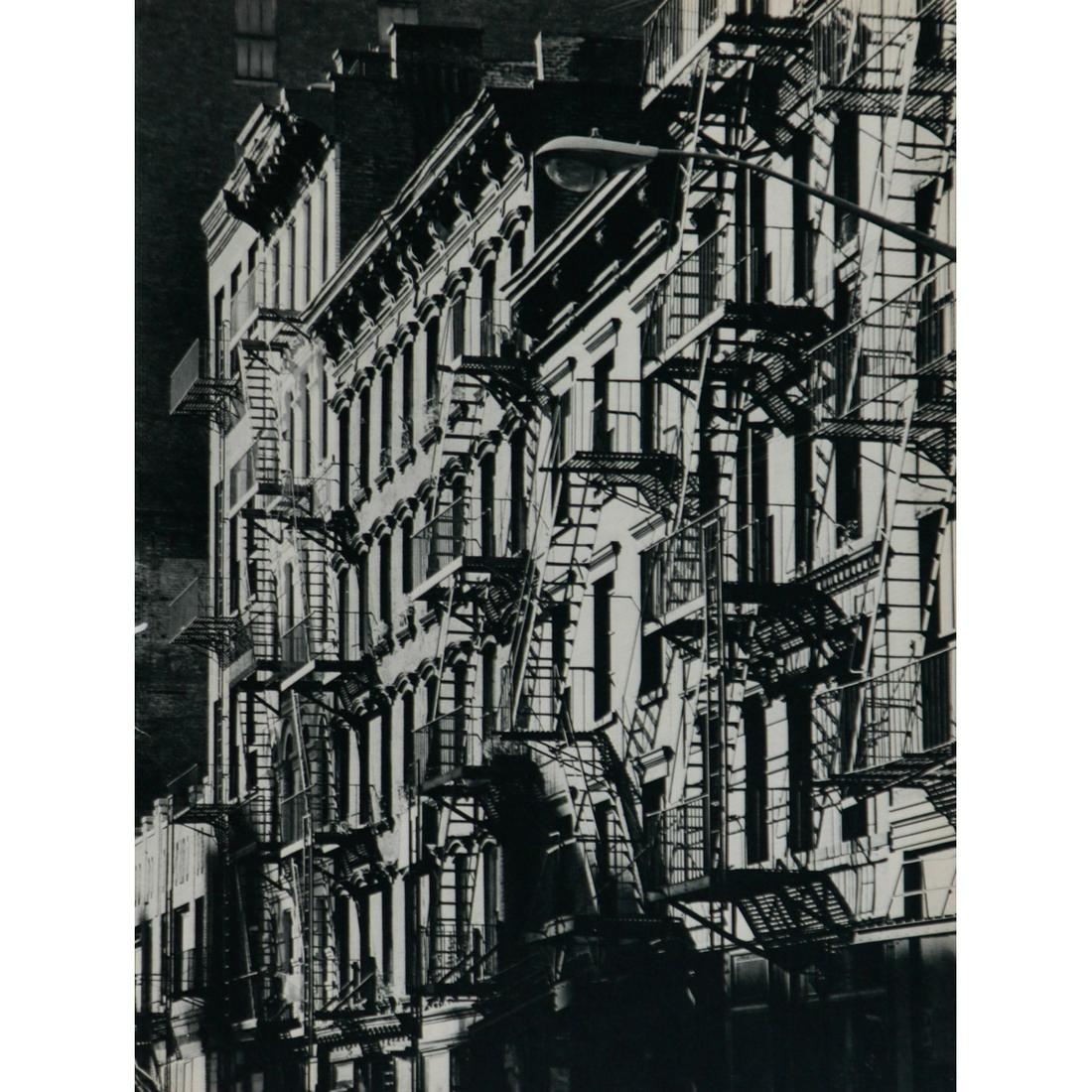 EVELYN HOFER - Fire Escapes (1 of 1)