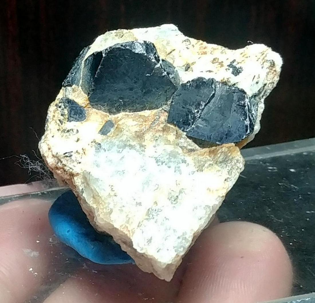 31 Grams Lovely Rare Ilmenite Specimen from Skardu: Materials: ilmenite Read the full description Description 31 Grams Lovely Rare Ilmenite Specimen from Skardu Pakistan SIZE 45*33*26 mm Reserve: $15.00 Shipping: Domestic: Flat-rate of $15.00
