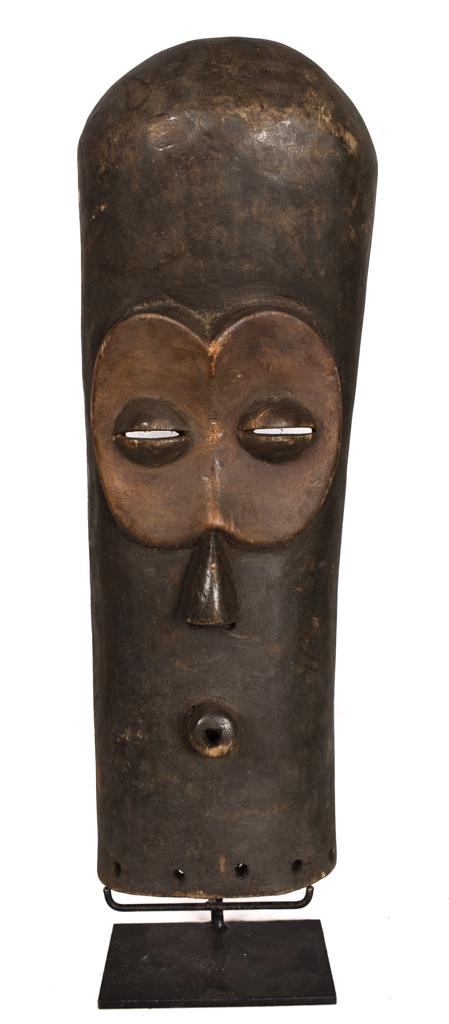 Initiation mask – Wood – Bembe – DR Congo: Title: Initiation mask – Wood – Bembe – DR Congo Description: Fine face mask from the BEMBE tribe, former Belgian Congo. This type of mask were worn during the initiation proces. In Bwami societ