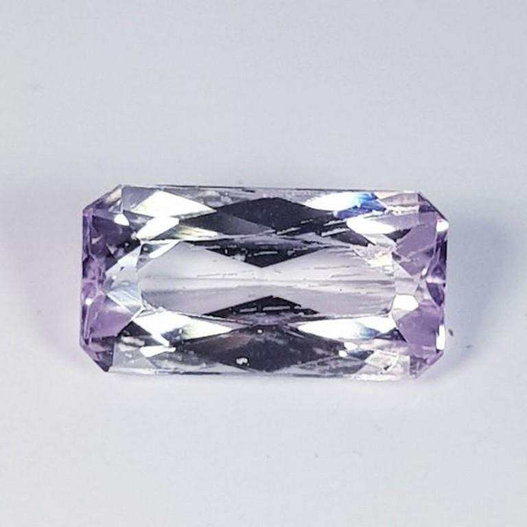 3.32 ct Natural Pink Kunzite Radiant Cut (1 of 5)