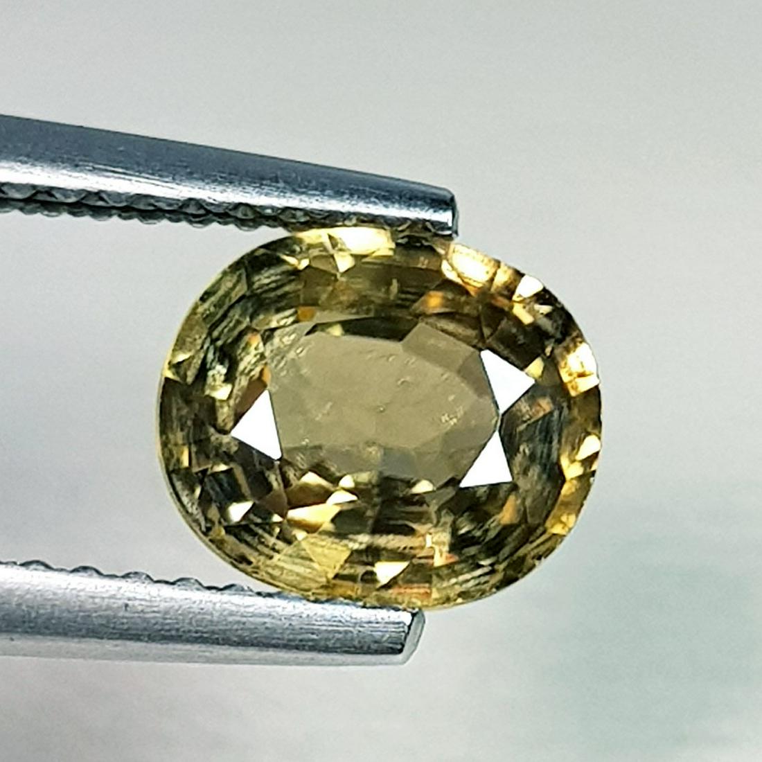 1.77 ct Natural Zircon Oval Cut: No Reserve! Title: 1.77 ct Natural Zircon Oval Cut Color/Clarity: VVS Gemstones: Loosegemstone Carat Weights: 1.77 Size/Dimensions: 7.60 x 6.60 x 3.60 Additional Information: Oval - Cambodia Shipping: