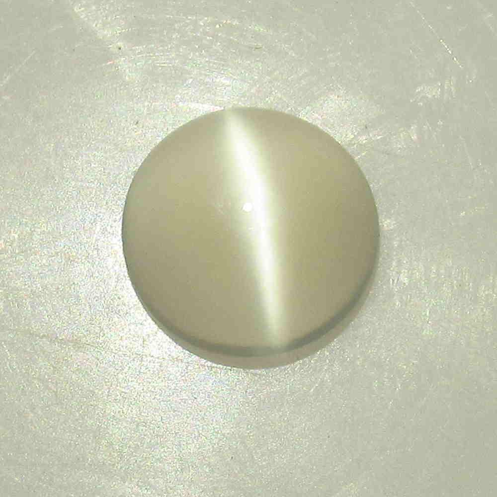 5.26 Ctw Natural Moonstone Nice Round Cab: No Reserve! Title: 5.26 Ctw Natural Moonstone Nice Round Cab Stone Clarity: Opaque Gemstone:Moonstone Carat Weight: 5.26 Size/Dimensions: 11.60 x 11.60 x 5.70 mm Additional Information: Nice Round Cab