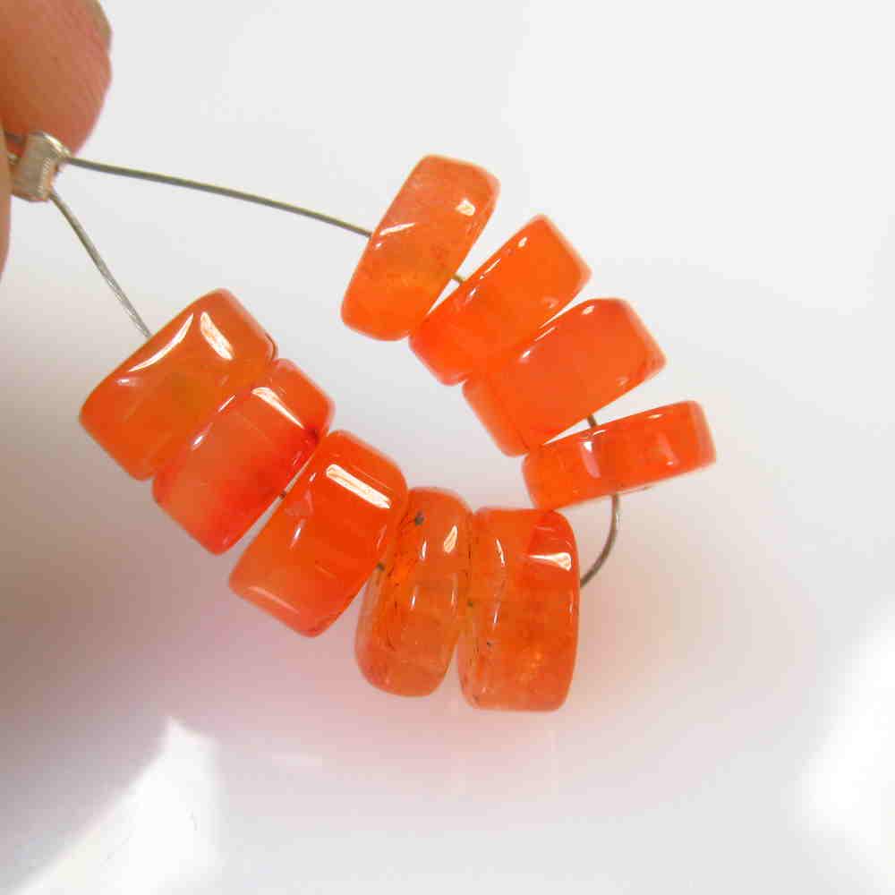 16.73 Ctw Natural 9 Carnelian Drilled Round Beads: No Reserve! Title: 16.73 Ctw Natural 9 Carnelian Drilled Round Beads Stone Clarity: Semi-Transparent Gemstone:Carnelian Beads Carat Weight: 16.73 Size/Dimensions: 7.40 - 7.80 mm / 9 Pc's Additional In