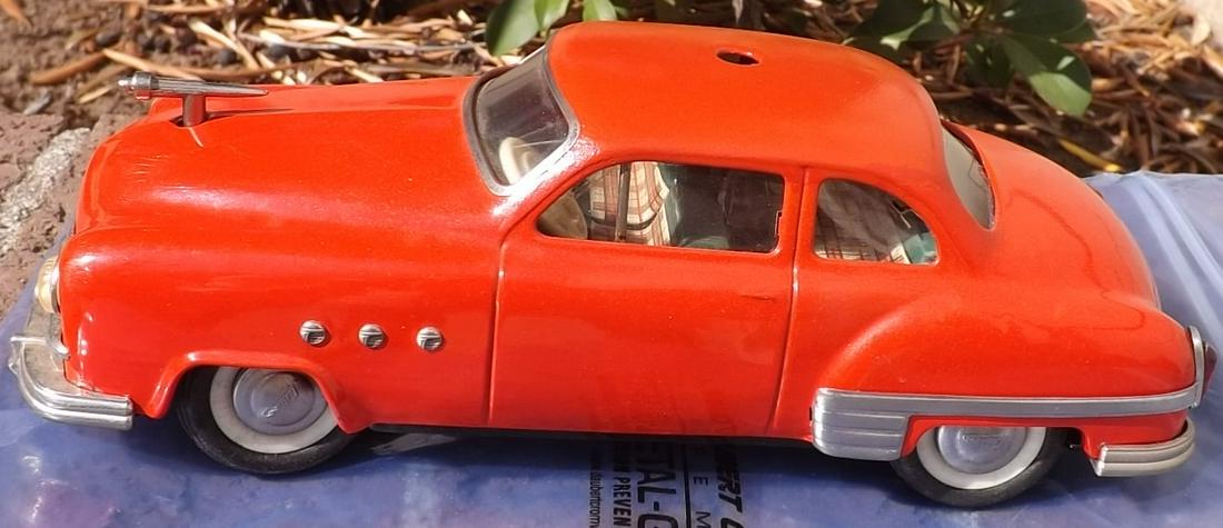 Schuco Ingenico 5325, Made in Germany 1954-56 ,: Schuco Ingenico 5325, Made in Germany 1954-56 , powerful electric motor, rack and pinion steering, all insignias are present. Reserve: $96.00 Shipping: Domestic: Flat-rate of $30.00 to anywhere within