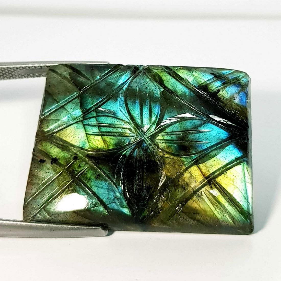 Bid in No Reserve Loose Gemstones Auction on Feb 10, 2021 by Jasper52 in NY