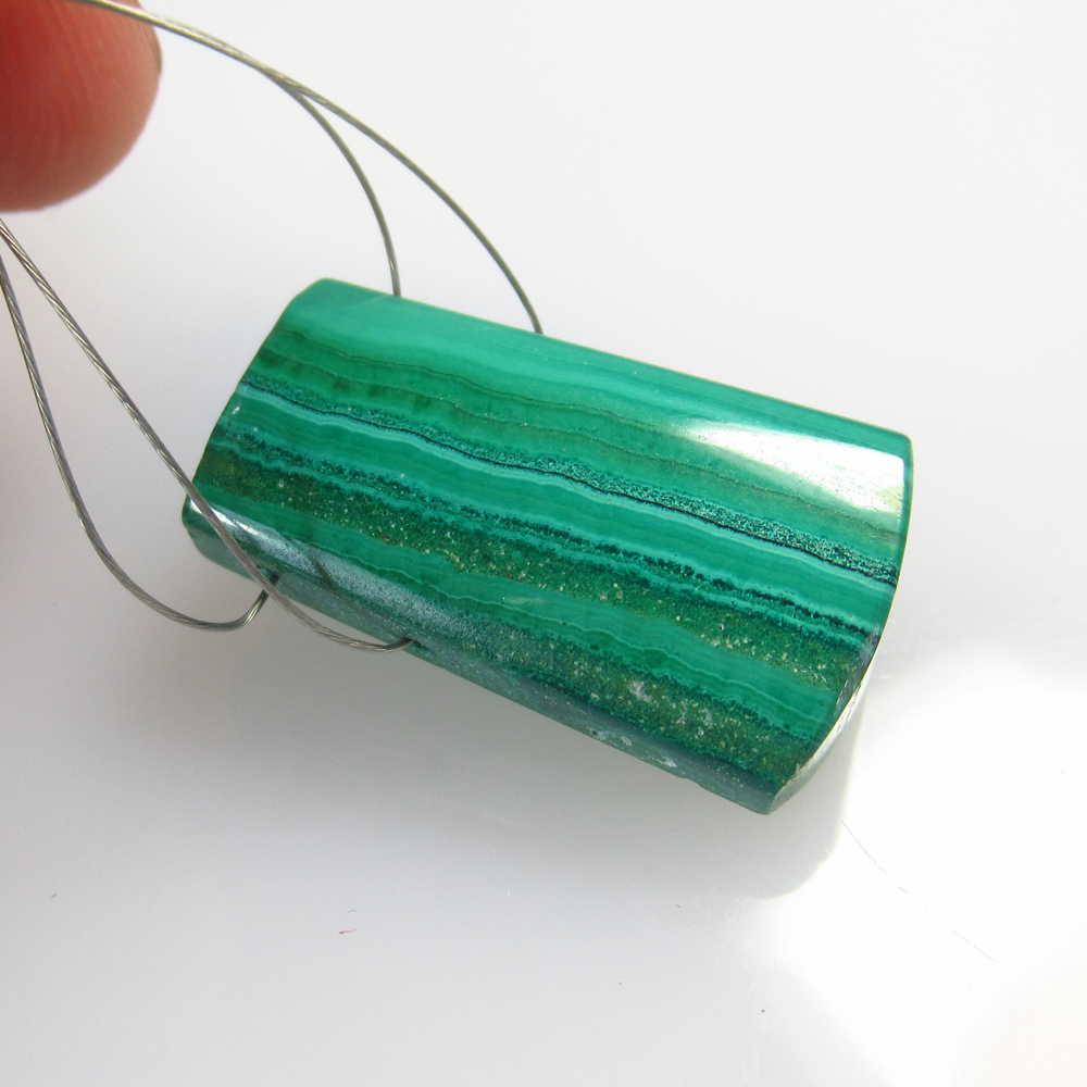 26.48 Ctw Natural Green Malachite Matching Fancy Cab: No Reserve! Title: 26.48 Ctw Natural Green Malachite Matching Fancy Cab Stone Clarity: Opaque Gemstones: Malachite Size/Dimensions: 26.48 Carat Weights: 21.00 x 14.00 x 5.50 mm Additional Information: