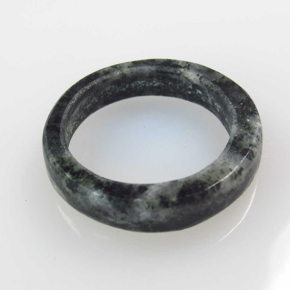 10.02 Ctw Natural Onyx Round Ring (1 of 2)