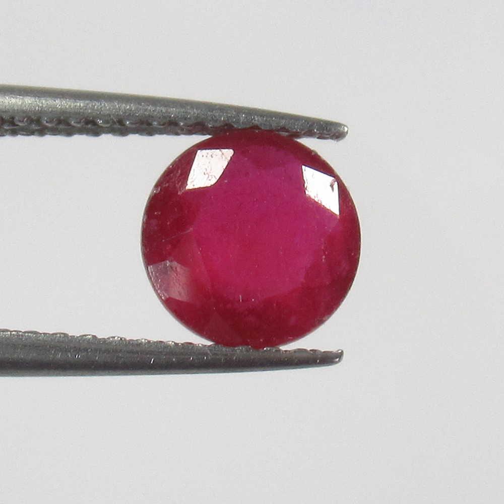 1.66 Ctw Natural Red Ruby Round Cut (1 of 2)