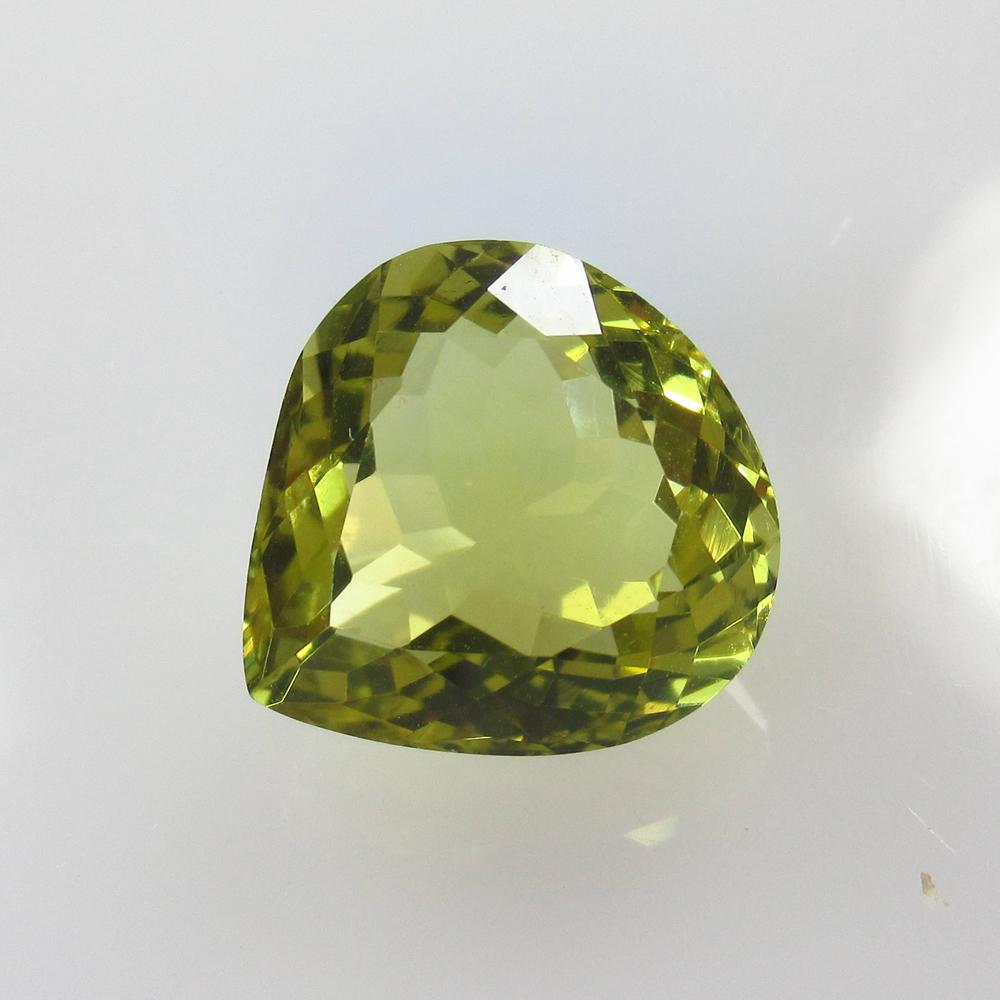 8.78 Ct Natural Lemon Quartz Pear Cut: No Reserve! Title: 8.78 Ct Natural Lemon Quartz Pear Cut Stone Clarity: VVS Gemstones: Natural Lemon Quartz Carat Weights: 8.78 Size/Dimensions: 14.20 x 13.70 x 8.20 mm Additional Information: Top Cla