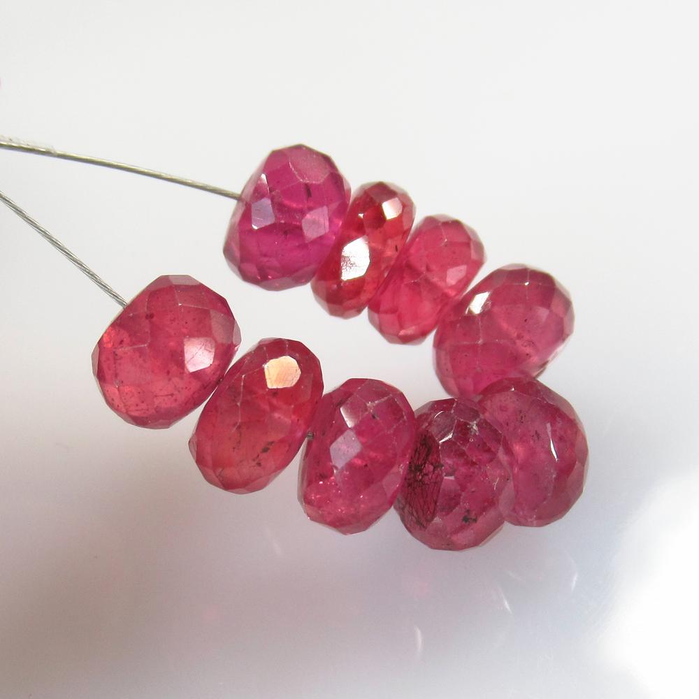 21.81 Ct Natural 9 Mozambique Red Ruby Round Beads (1 of 2)