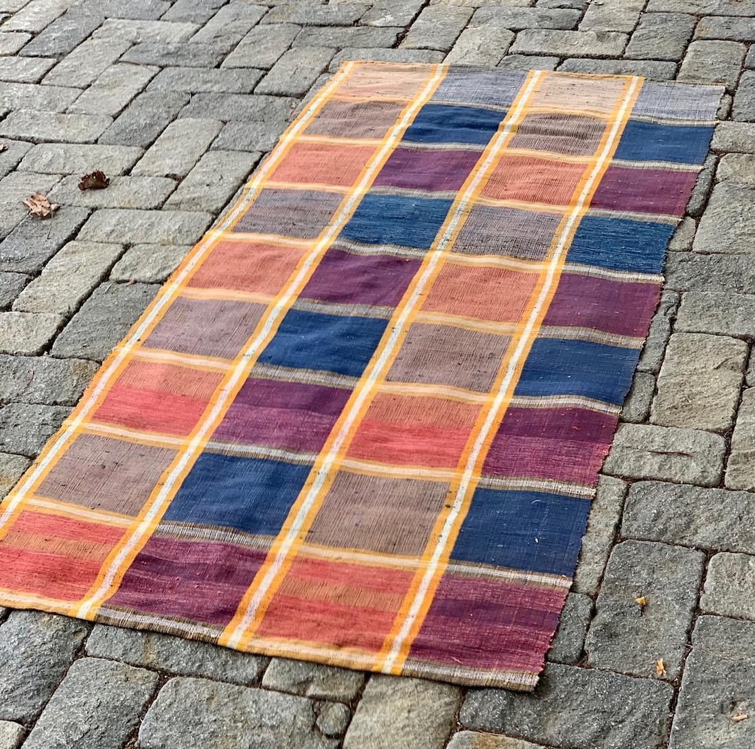 Exquisite c. 1890-1910 Rag Carpet (1 of 3)