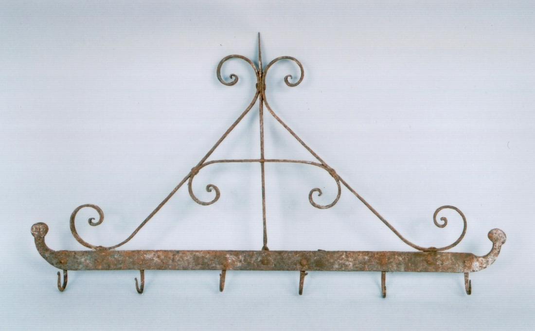 A good early 19th century European wrought iron utensil: Title: A good early 19th century European wrought iron utensil rack Date: c. 1820 Dimension: 25 3/4" W x 14 1/12" H Shipping: Domestic: Shipping rates are determined by destination International: Fore