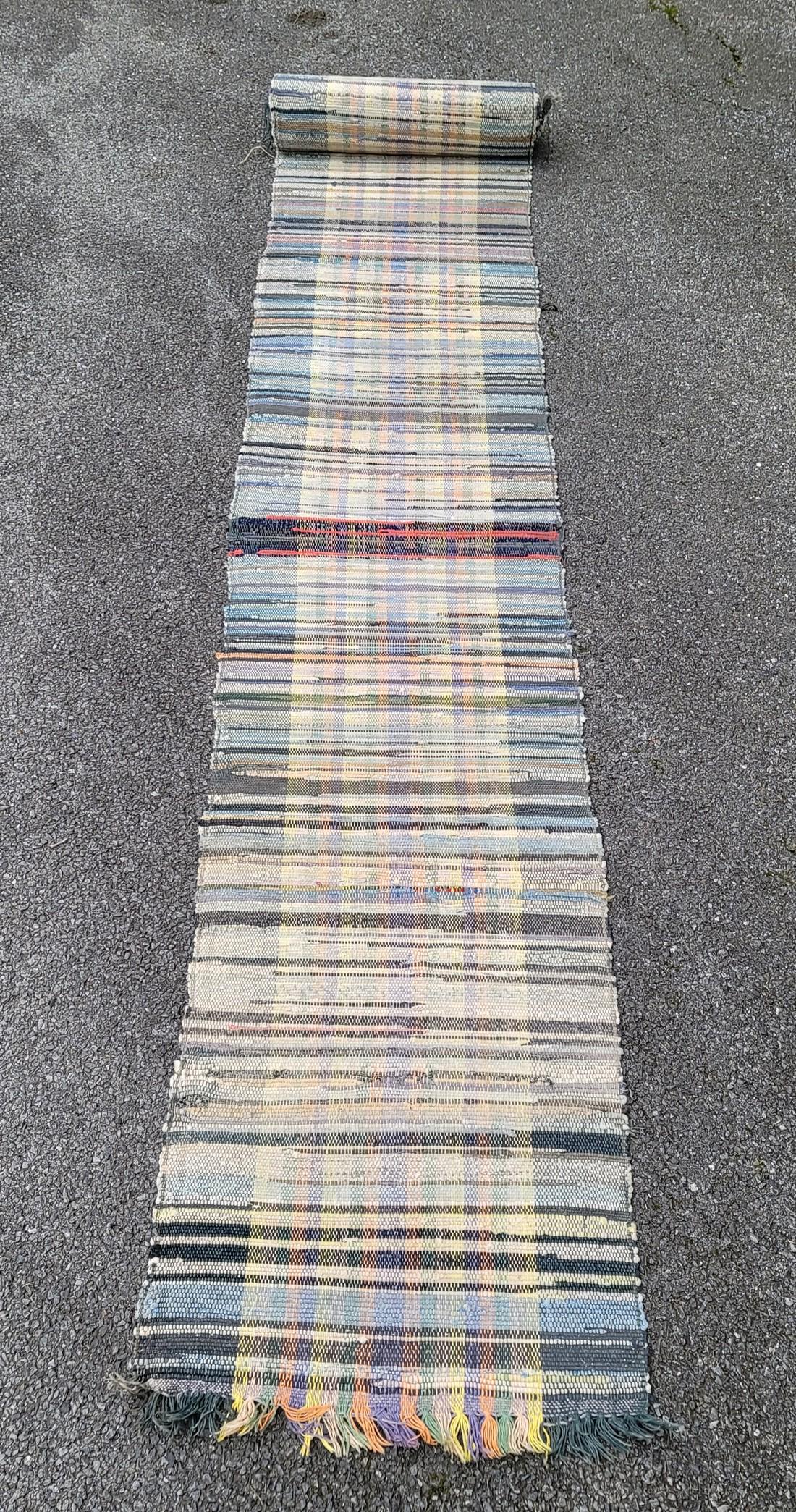 Very scarce roll of stair rag carpet runner ca early (1 of 3)