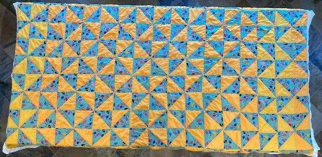 Primitive Double Sided Hand stiched Quilt 93 x 92 (1 of 6)
