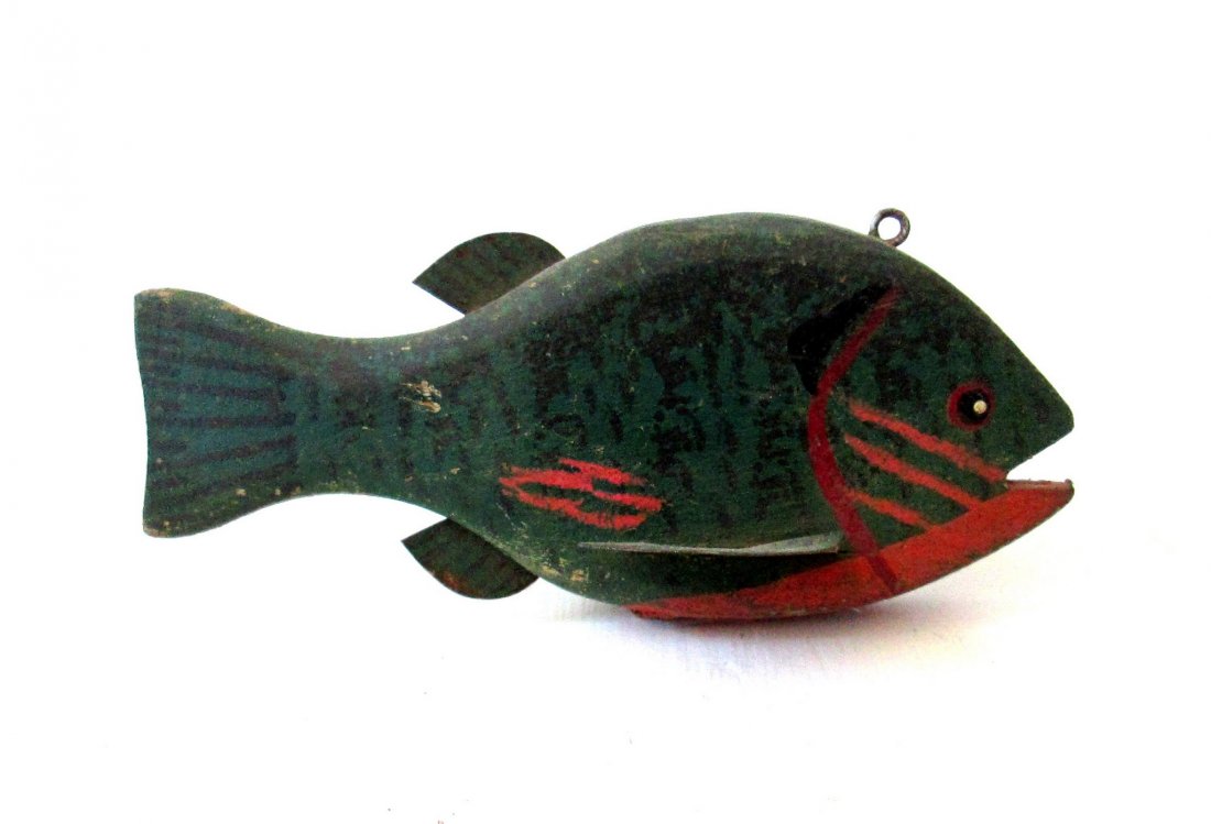 VINTAGE SUNFISH DECOY (1 of 12)