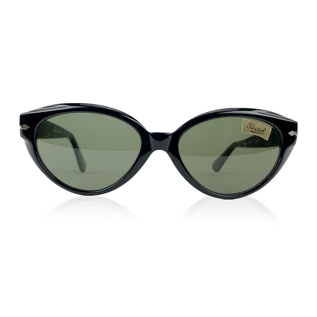 Persol Black Cat-Eye Sunglasses Mod. Carol 853 56/16: PERSOL Vintage Sunglasses- Model: CAROL - 853 - 137 - 95. 1994 model as seen on famous US Actress Carol Alt model then named after her. Black acetate frame with original Persol Green 100% UV protectio
