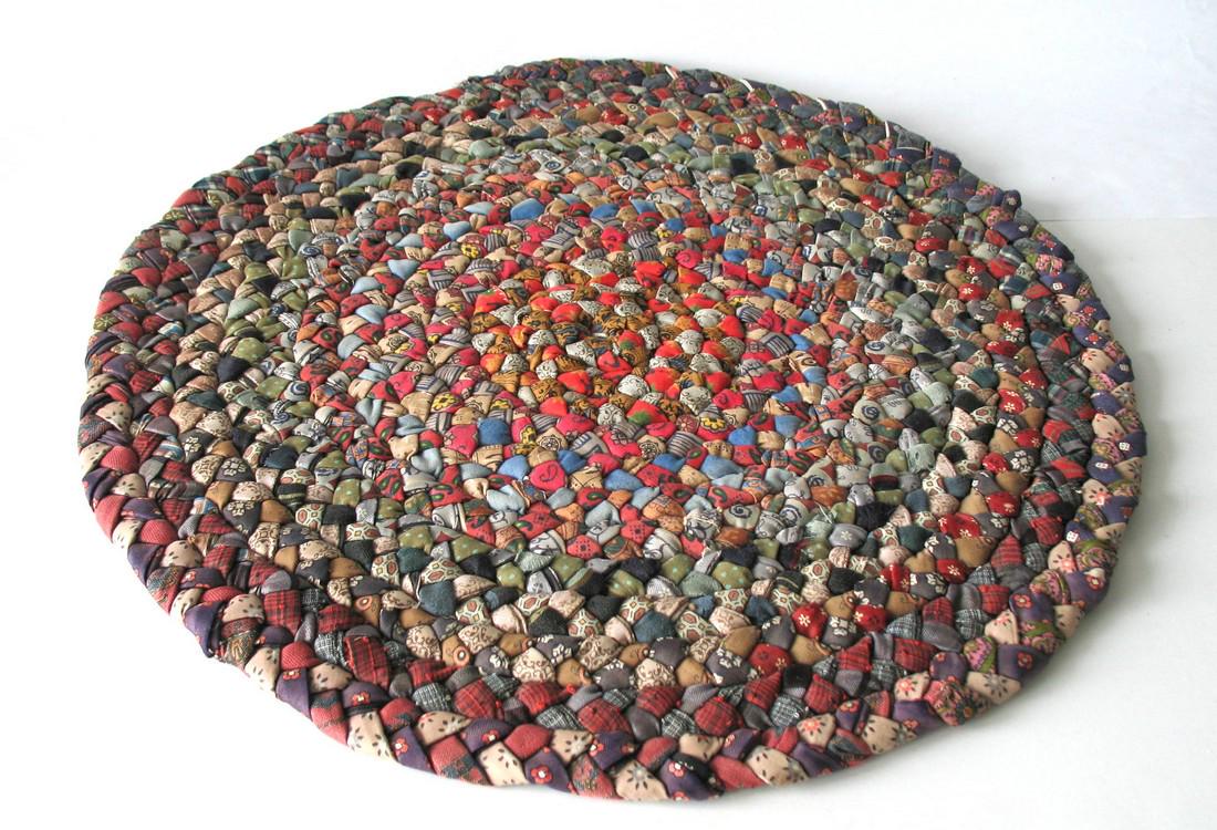 Vintage New England braided mat. (1 of 1)