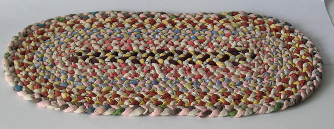 Early oval New England braided mat. (1 of 1)