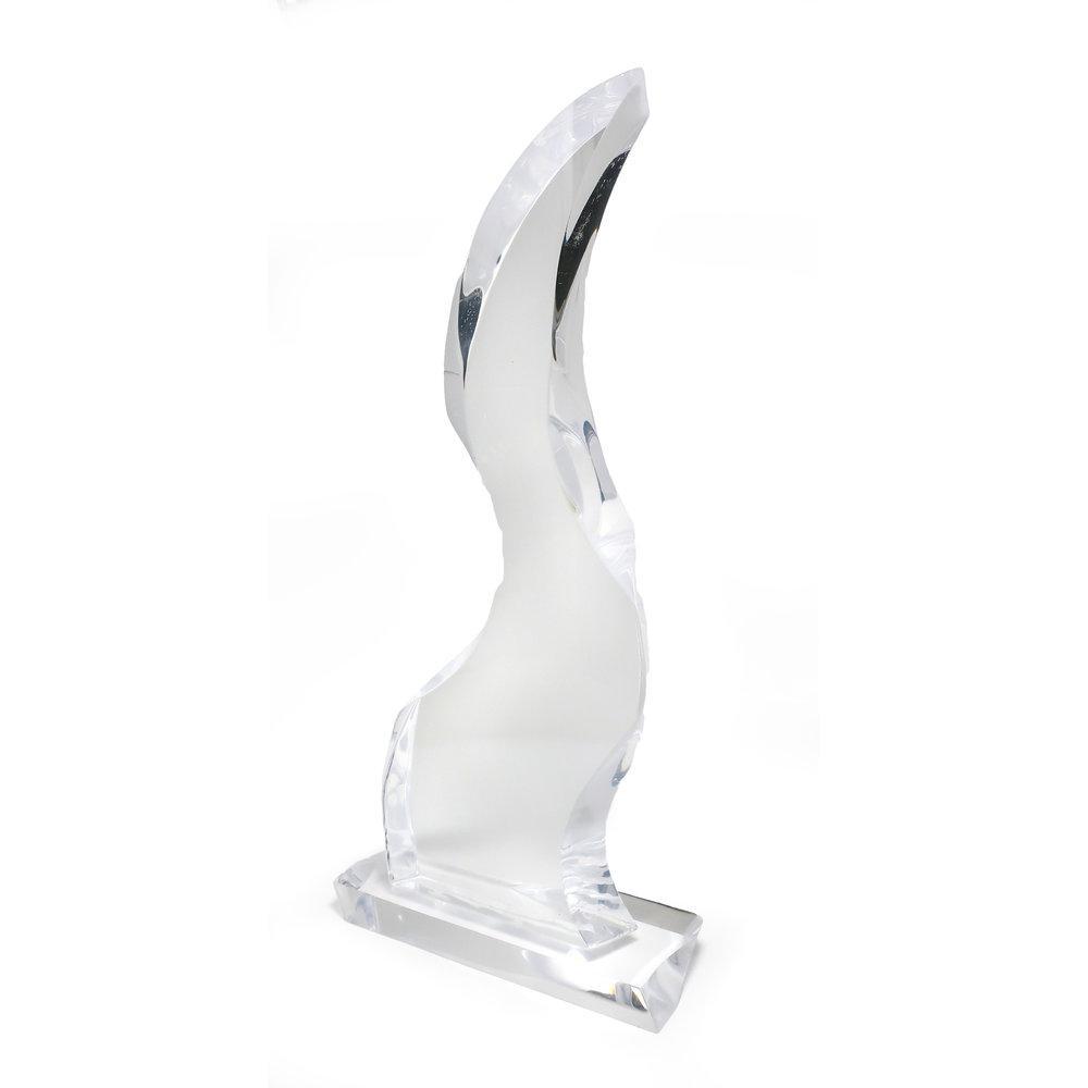 1970s Vintage Lucite Sculpture: A vintage Lucite sculpture in the style of Hivo Van Teal and Shlomi Harami. Tapering up to a point, the irregular shaping and faceting on this sculpture and its base resemble an icicle. In excellent v
