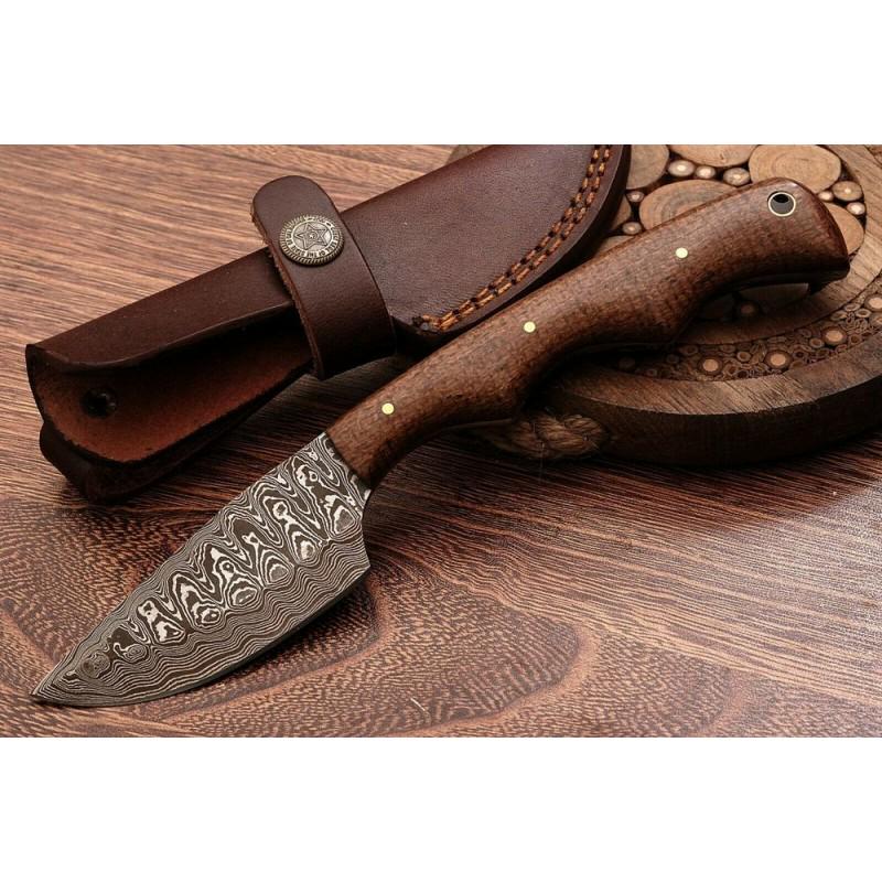 Hiking damascus steel knife handmade hunting wood: Knife "Farmington" made of damask steel. Handle – rose wood and scabbard - genuine leather. Damascus knives are very durable, look great and keep sharpness perfectly. Damascus steel has high quality